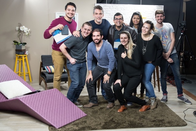 Programa PhotosTV faz ação com móveis Mac